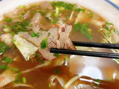 牛肉罩饼-清真·白家牛肉罩火烧老店(育才街店)
