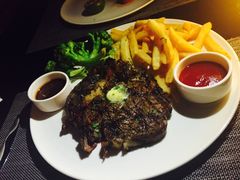 -WOLFGANG PUCK KITCHEN & BAR(迪士尼小镇店)