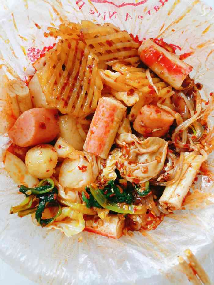 格格麻辣拌麻辣盆-"高中吃到现在的麻辣拌,5块钱长到9块钱.