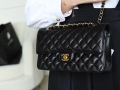-Chanel(德基广场店)