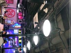 -马路牙子烧烤音乐酒馆(望京店)