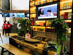 -乜都得港式茶楼(天贵路店)