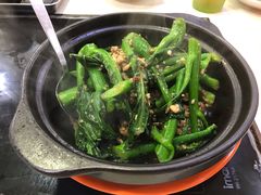 -坤记煲仔小菜(西环店)