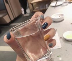 -H12 STAR日式美甲美睫专门店