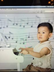 点击看大图 iphone_upload_pic-WPlus明星肖像亲子全家福摄影