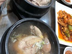 -长寿参鸡汤(朝韩风情街店)