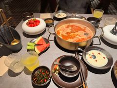 -罗勒家·养生火锅· Bistro(大望路店)