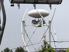 -圣淘沙天际线斜坡滑车