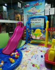 -小鸭先知婴儿游泳馆