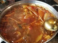 辛牛骨火锅-KCOOKING概念韩餐(世茂52+店)