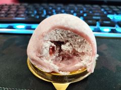 -蜜蜂小象·榴莲千层蛋糕(时代汇11栋店)