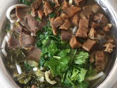 -花溪牛肉粉(八鸽岩店)