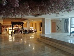 -碧中海汤泉汗蒸酒店