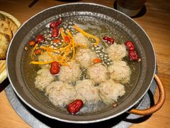 -吃饭皇帝大(长宁龙之梦店)