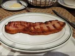 -Wolfgang’s Steakhouse 沃夫冈牛排馆(上海白玉兰广场店)