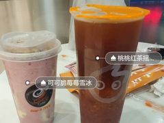 桃桃红茶摇摇冻-CoCo都可(北美店)