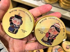 -新华里咖啡书吧(新华书店小寨店)