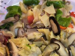 -缘来聚·徽菜名店(黄山宏村店)