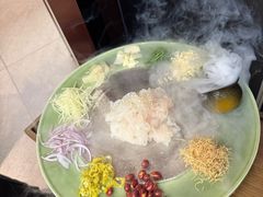 -得意咚瓜·顺德鱼生·冬瓜火锅(深圳首店)