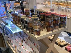 面包甜点陈列柜-85度C(上海仓汇路店)