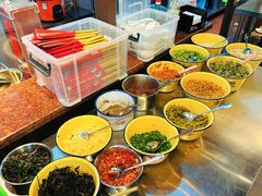 -丽丽三鲜螺蛳粉(田林路店)