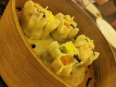 麻辣龙虾四喜饺-甄御•海鲜新青岛菜(麦岛店)