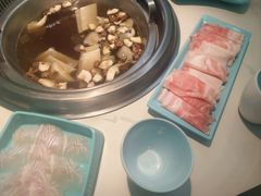 -季季红火锅(柳州城中万达二店)