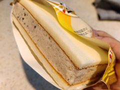 -全家便利店(杭州龙翔桥地铁站店)