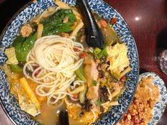 -粉家柳州螺蛳粉(杨宅路店)