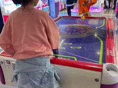 -爱玩嘉年华(龙湖杭州金沙天街店)