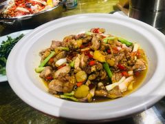 -唐伯虎新派湘菜馆(石夏时代广场店)
