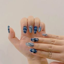 -Rena nail 美甲美睫私人定制