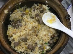 窝蛋牛肉煲仔饭-红星光发煲仔饭(大石街店)