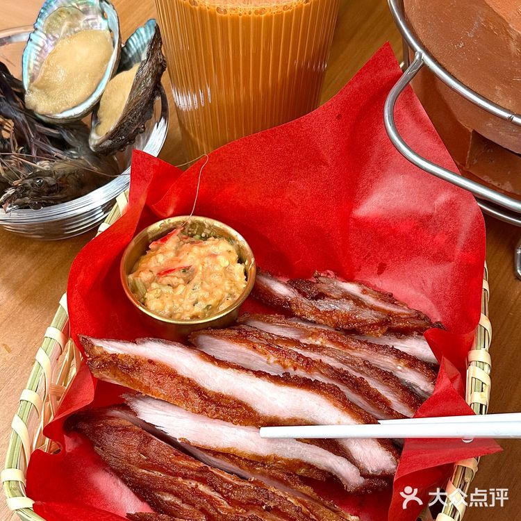 重庆新开的!就在黄泥磅!真的很泰很好吃啊!!!