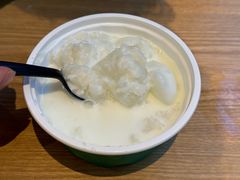 奶白酒-乍甸乳业鲜奶吧(红河水乡店)