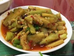 -乡土特色.冷锅鱼.牦牛肉汤锅