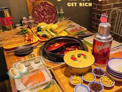 -牛小嫩串串火锅(老国贸总店)
