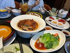 -蝴蝶里·粤菜·点心(滨江龙湖店)