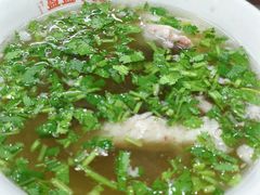 羊肉水盆自带两个饼-盈盈水盆(西一路店)
