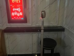 -皇马纯KTV·量贩·聚会(民治店)