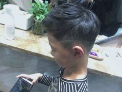 -PE SALON