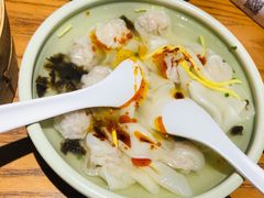 特色蟹粉小馄饨-苏小柳手工点心(人民广场分院)