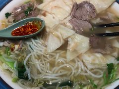 牛肉粉-清真·白家牛肉罩火烧老店(育才街店)