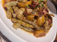 红烧肉炖黄金勾-95号酱骨·一块豆腐(展春园西路店)
