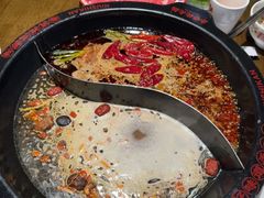 -牛市坎火锅(建设路店)