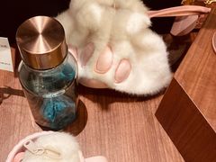 -星巴克臻选(上海虹桥新天地三店)