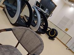 -琪航健身工作室(徐汇光大店)