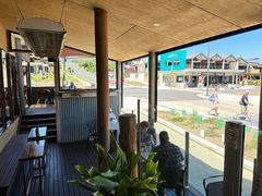 -12 Rocks Beach Bar Cafe