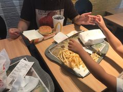 -麦当劳(燕顺路店)