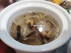 -功德林(南京西路店)